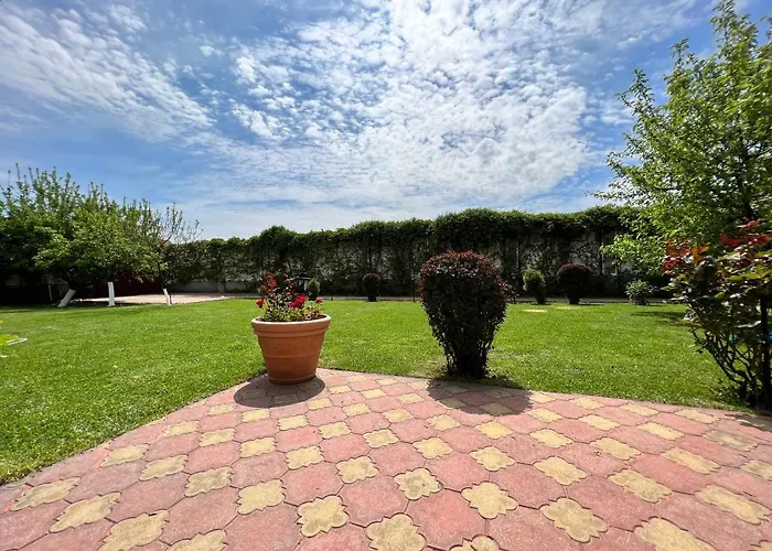 Jardin - ヴィラ Novosel